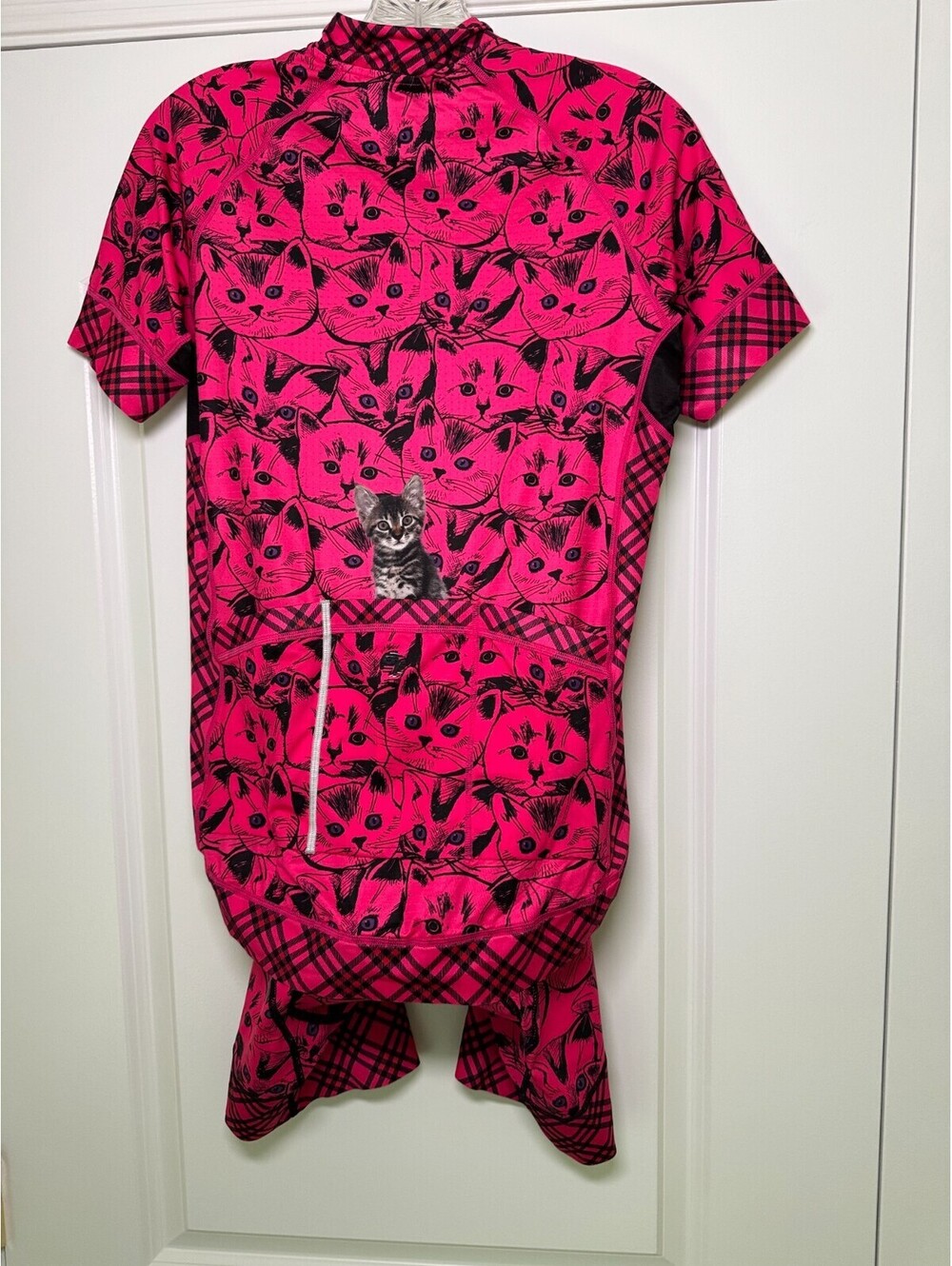 Women’s Shebeest Kitten Cycling Padded Bib Shorts Pink, (S) & Jersey (M) - Picture 3 of 9